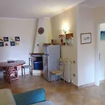 Sardinia -appartamento Indipendente A * Tanaunella